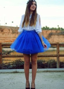 Layered short skirt in blue