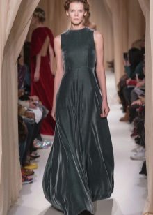 A-line velor dress to the floor