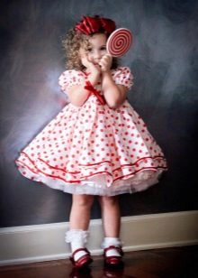 Elegant wedding fluffy dress for a girl in a retro style