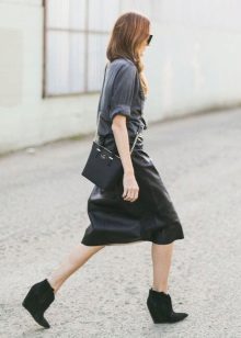 Leather straight skirt below the knee