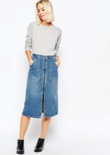 Split skirt and sweatshirt