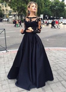 Skirt sun to the floor in combination with lace top