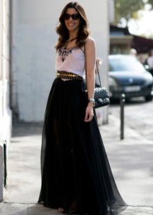 Layered long skirt sun to the floor