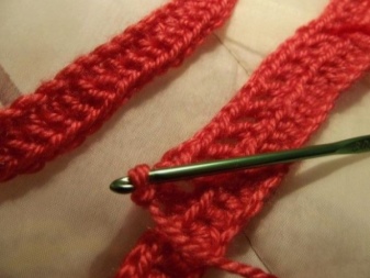 Knitting a dress with a yoke for girls 1-3 years old - step 1