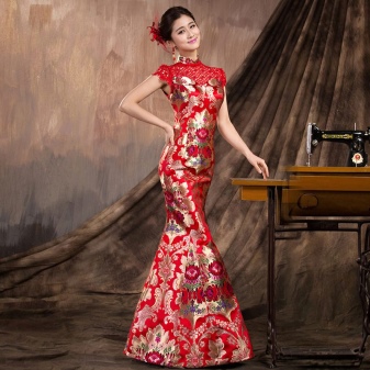 Long festive dress qipao