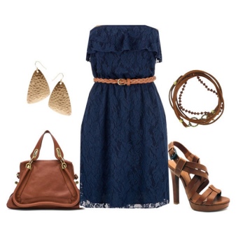 Brown jewelery for a blue dress