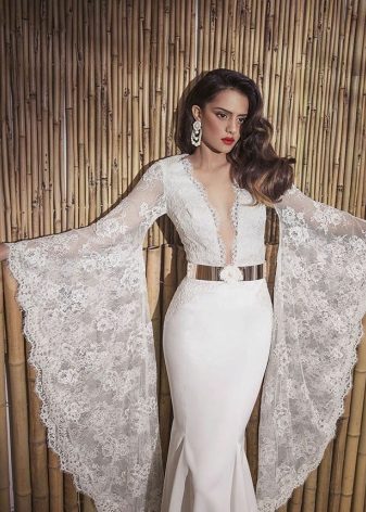 Wedding sexy dress with sleeves and plunging neckline