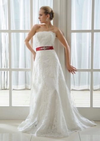 Wedding dress mermaid with a red bow
