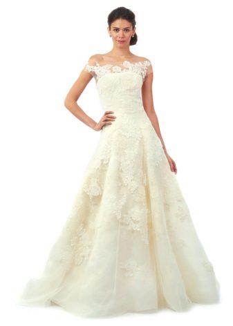 Wedding dress from Oscar de la Renta