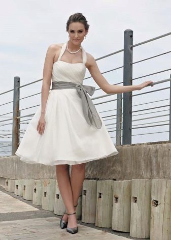 A-line Wedding Dress for Pregnant Brides