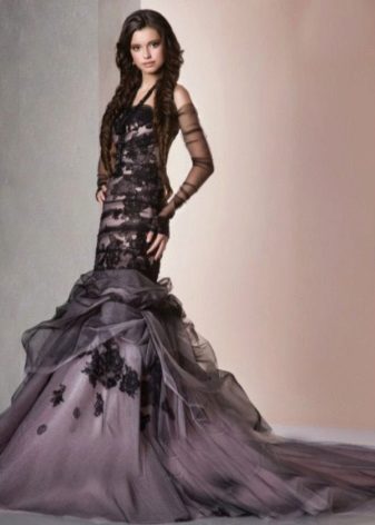 Wedding dress in eggplant color