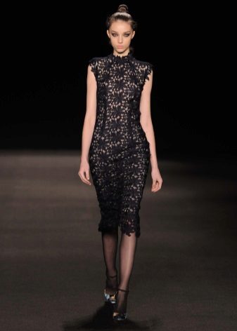 Short evening dress from Monique Lulieres