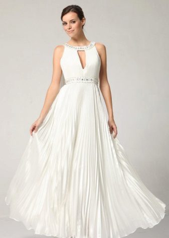 Evening dress in the Greek style with pleats