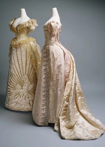 Wedding dress of the 17th century