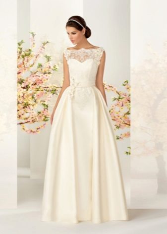 Ivory Color Wedding Dress