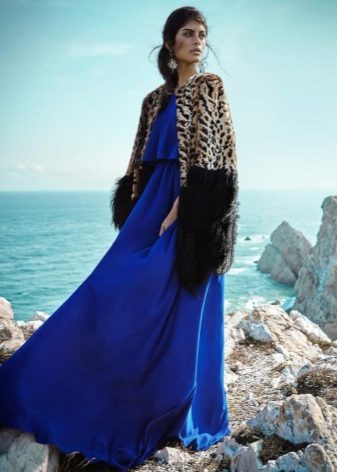 Coat for evening dress