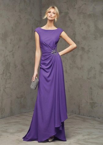 Purple dress for blonde