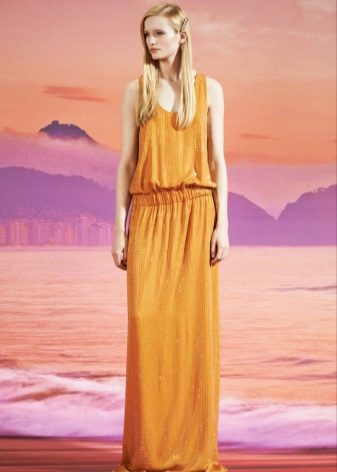 Dress for the blonde in the floor