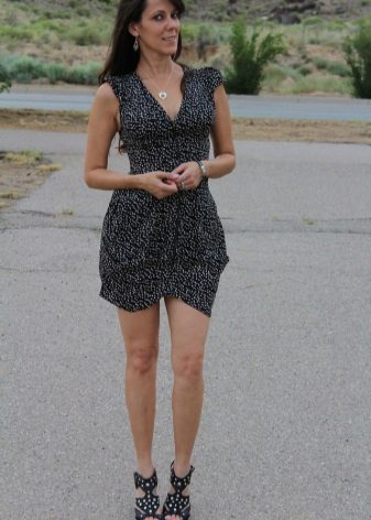 Polka Dot Sandals to Polka Dot Dress