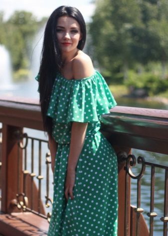 Green dress in white peas for girls