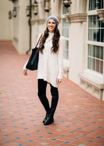 Short white casual sweater dress