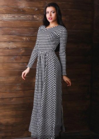 Long dress crow's feet with belt