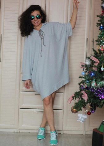 Dress bag with sneakers