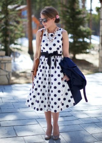 White dress in blue peas with sun skirt