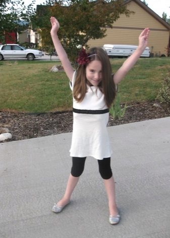 Tunic for a girl of 11 years