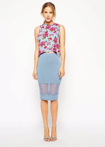 Pencil skirt with a transparent insert