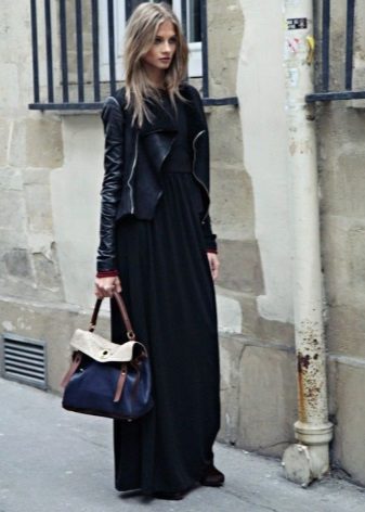 Half skirt in the autumn-spring period