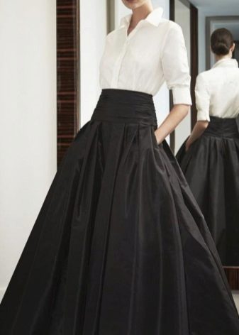 full bell skirt
