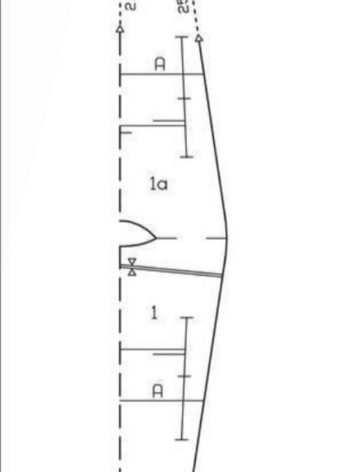 Pattern straight dress with a bat sleeve