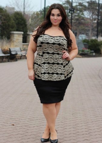 Skirt in black for girls with figure type Apple