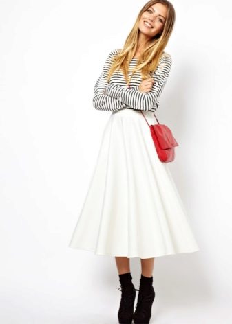 Conical skirt for slim girls