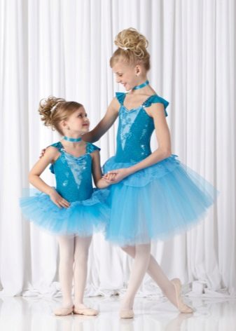 Dress-pack for girls from tulle