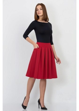 classic midi skirt