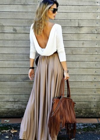 Sun long skirt in beige floor
