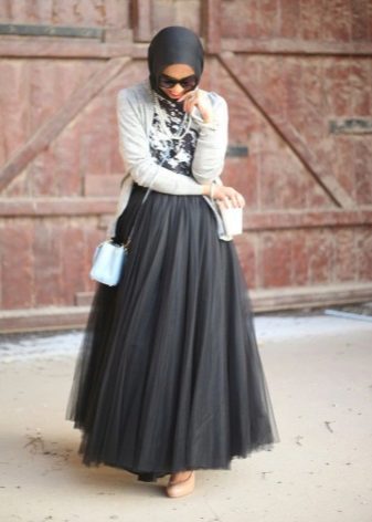 Long multi-layered skirt sun in taffeta and tulle floor