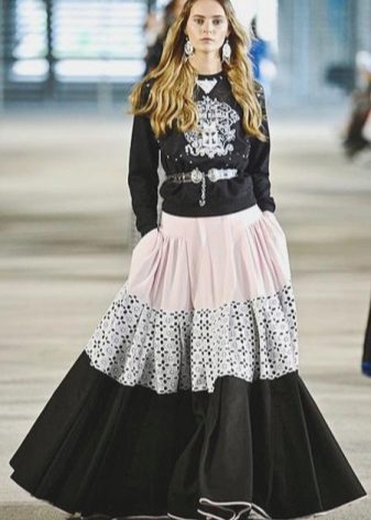 Multicolor skirt sun to the floor