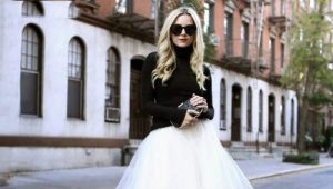 Turtlenecks - versatile and comfortable thing in the wardrobe of every woman