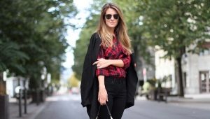 Red shirts in a cage