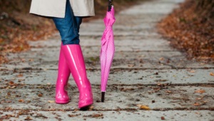 Women's insulated rubber boots