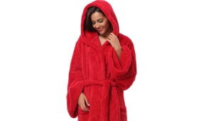 Women's terry robe with a hood