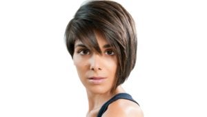 Selection of haircuts for an oval face