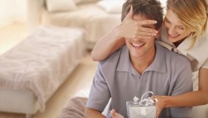 What give 8 years from the date of the wedding?