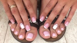 Manicure and pedicure in the same style