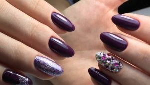 Plum manicure - bright and stylish design options