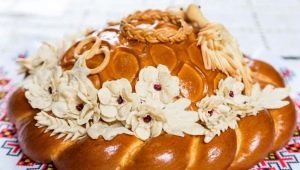 Cooking wedding loaf