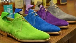 How to dye suede shoes at home?